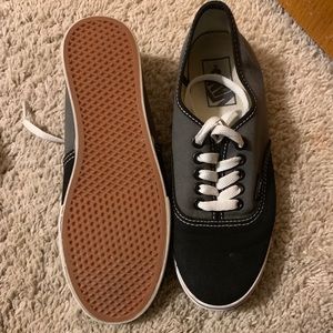 Black and grey Vans